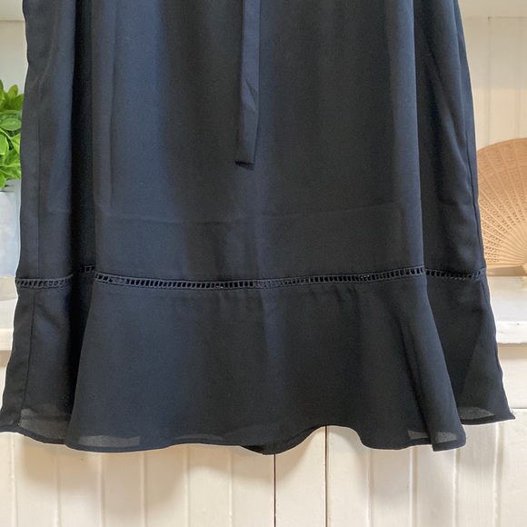 Black Mossimo Ruffle Blouse - Large - Picture 3 of 7